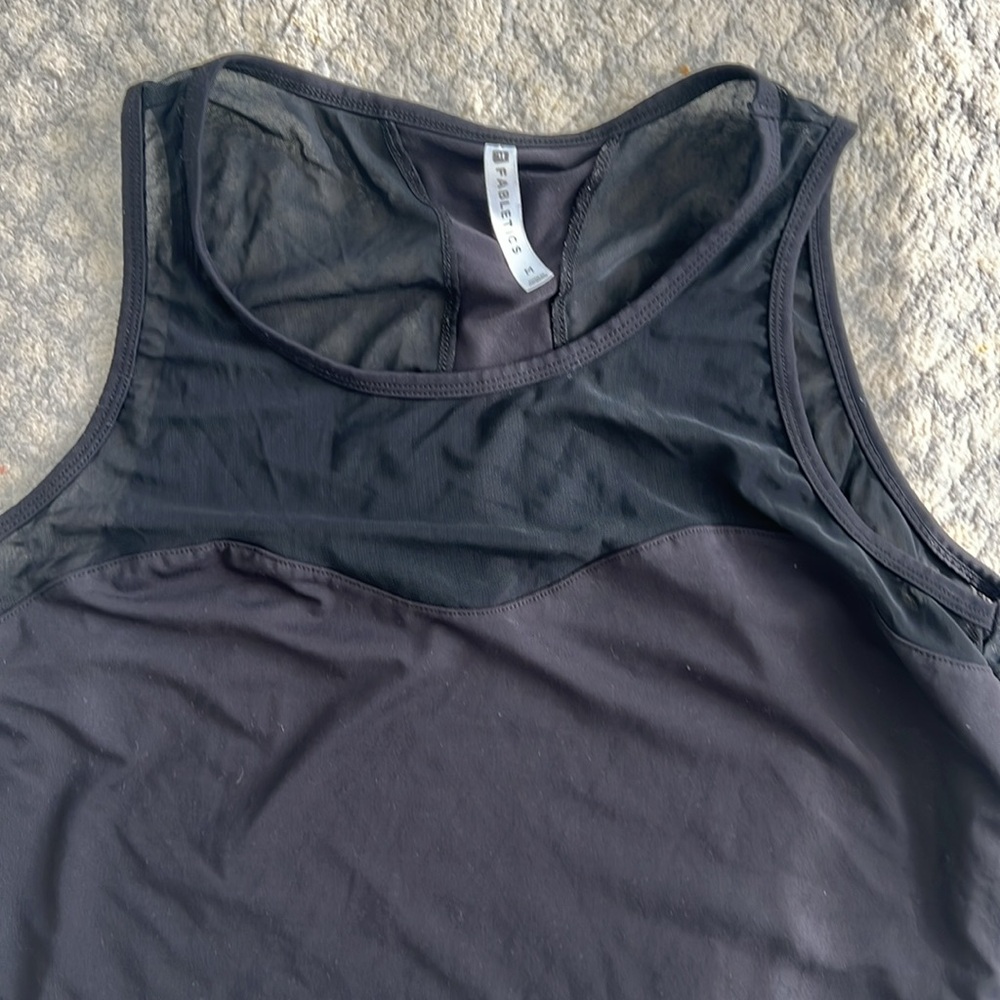 Fabletics workout top - Picture 2 of 3